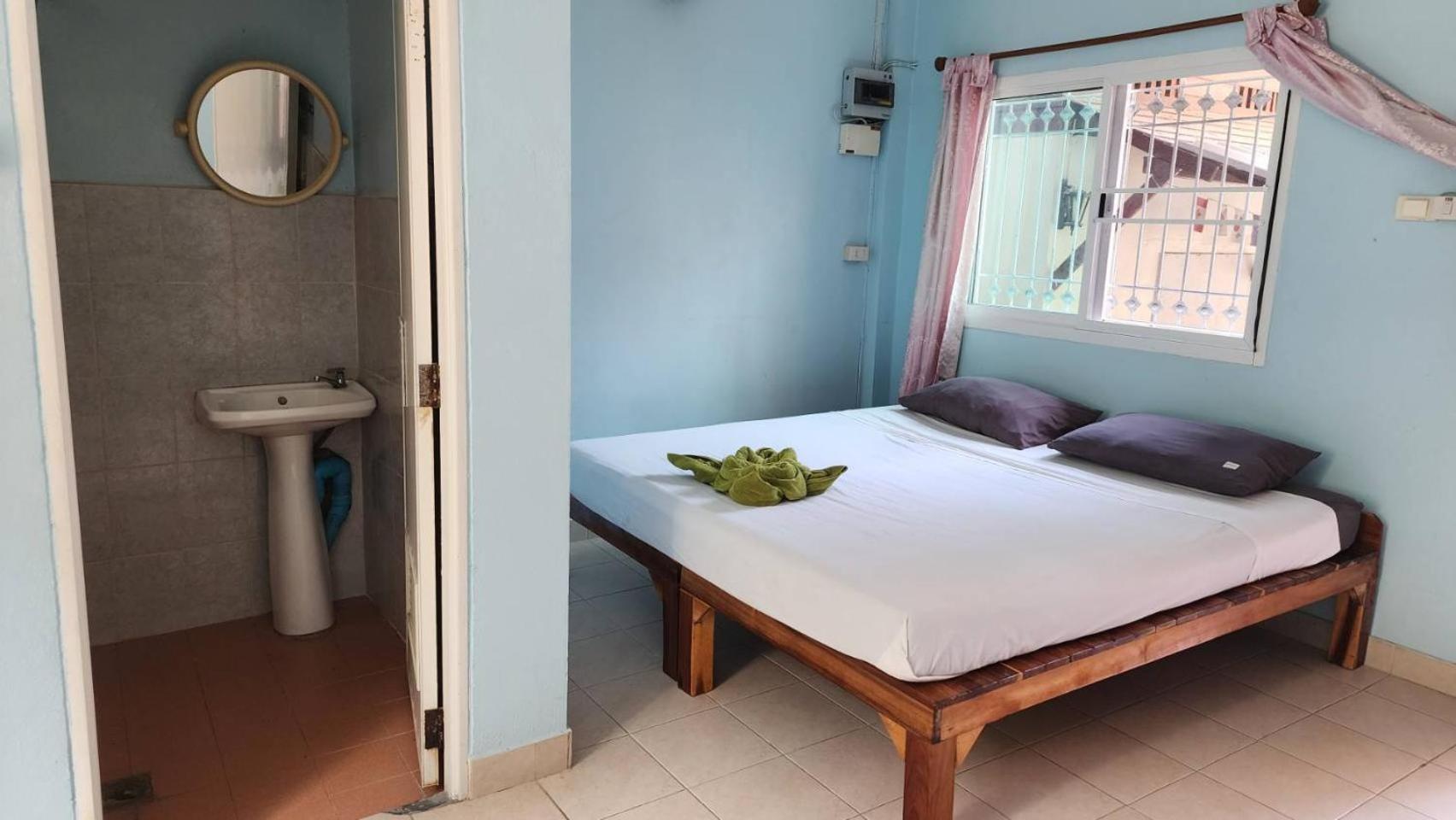 Sarin Guesthouse สาริน Ko Tao Zewnętrze zdjęcie